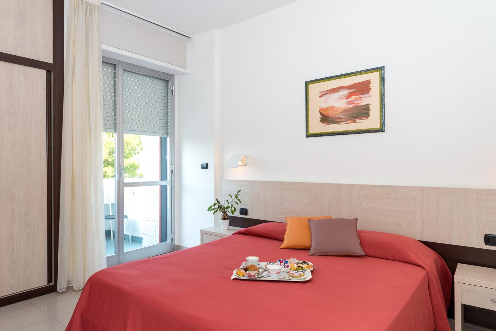 Zenit Hotel Giulianova Bagian luar foto